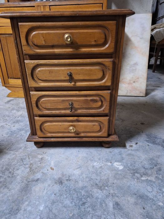 Moveis usados antigos