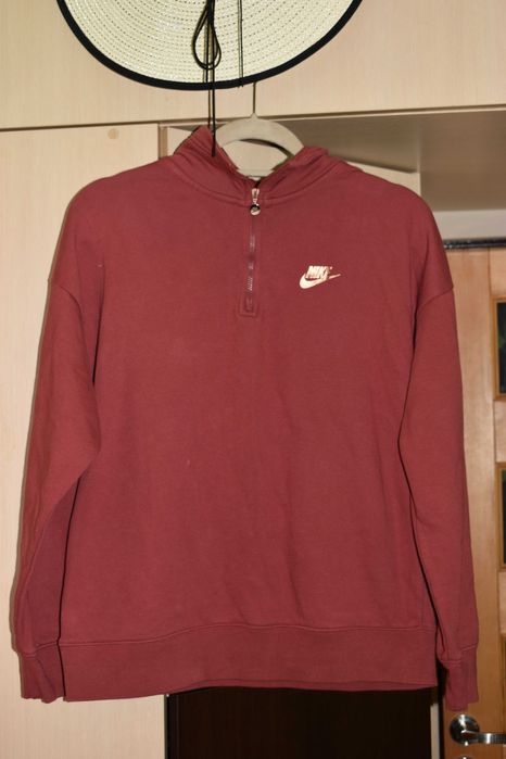 Bordowa bluza Nike