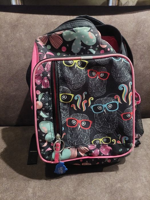 Продам портфель для дівчинки