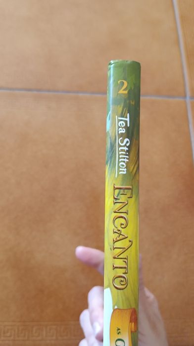 Livro Encanto Tea Stilton - As guardiãs dos sonhos
