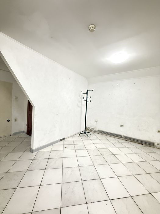 Продаж приміщення в центрі