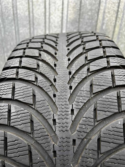 Michelin Latitude Alpin LA2 Zima 235/55R18