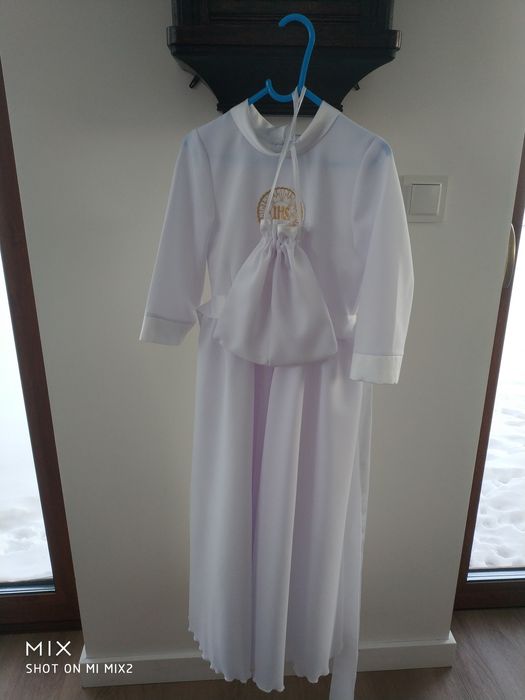 Komunijna alba dla dziewczynki