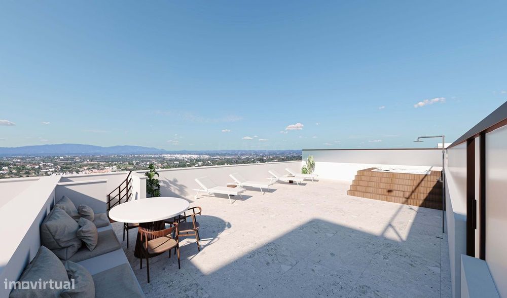 T2 Apartment with Rooftop Terrace and Jacuzzi | The Court, Carvoeiro