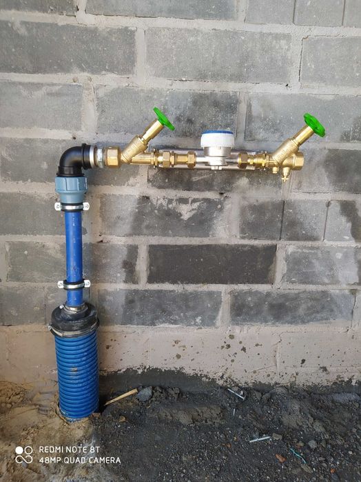 Przyłącze wody, gazu, kanalizacji, instalacje sanitarne , minikoparka