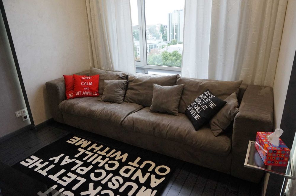 без комісії продам 3 кім кв. вул. Парково- Сирецька 4 в