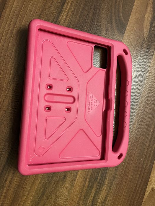 Etui do tabletu Lenovo M11