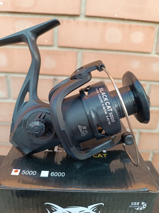 Катушка Leader Black Cat 5000