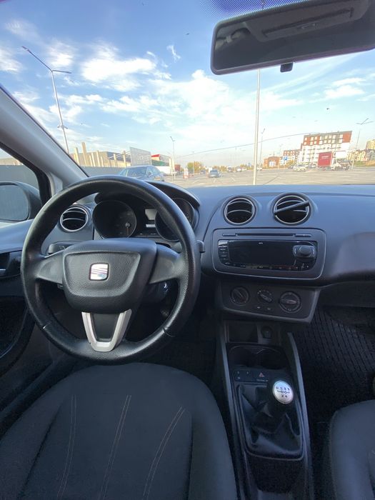 Продам SEAT lbiza 2011