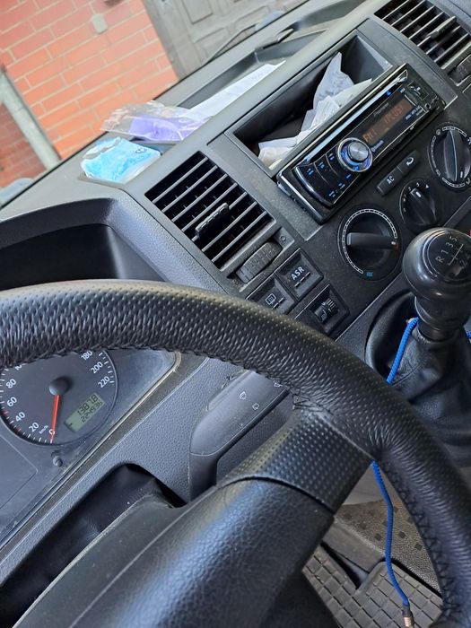 Vw transporter  1.9 tdi 105km