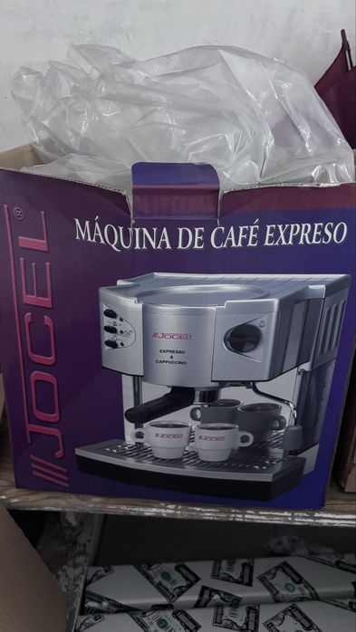 Máquina de café modelo SK201 B