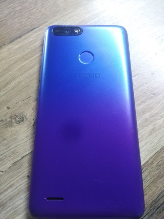 Смартфон   Tecno