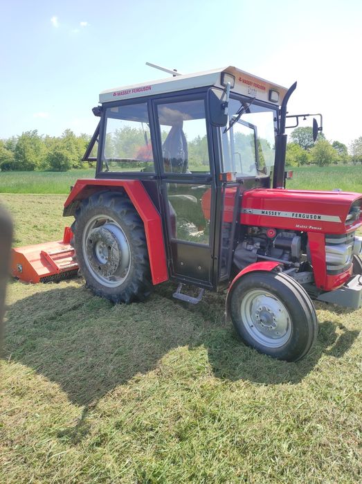 Ciągnik Ferguson 255 235 135