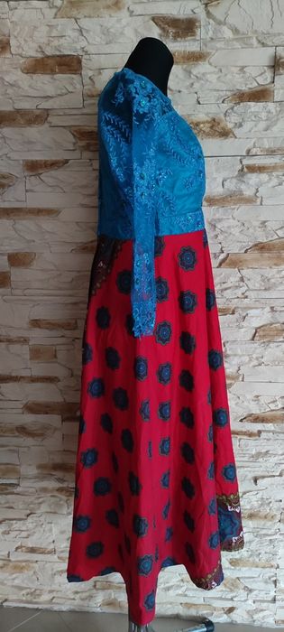 Sukienka długa rozkloszowana, koronka, haft, rozmiar M