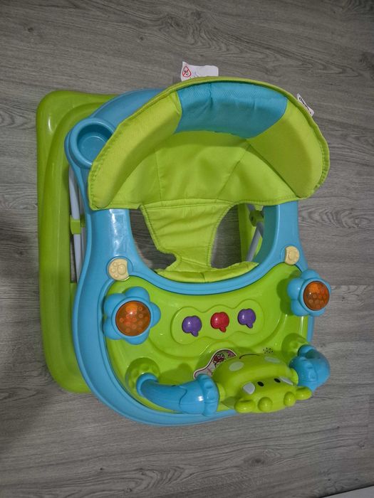 Andador para bebé marca Chipolino