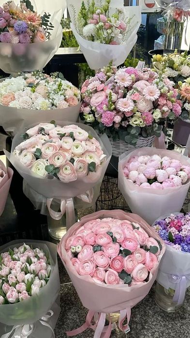 Доставляем цветы