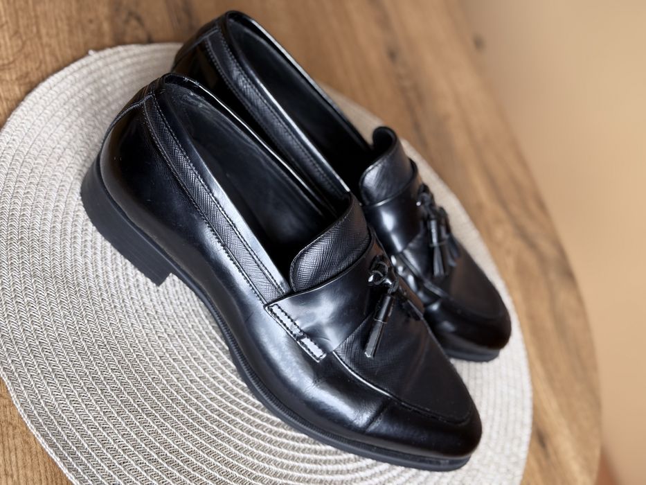 Чоловічі туфлі Zara