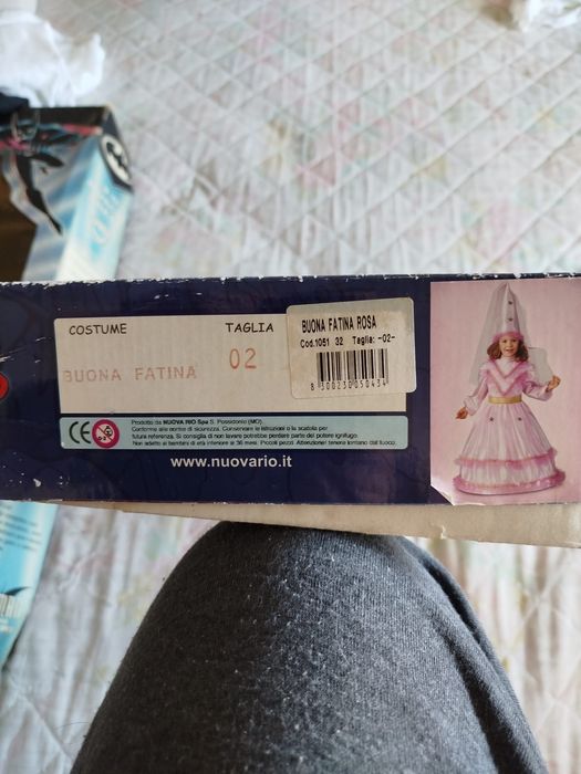 Vestido de Carnaval Princesa . Tamanho 2. Cor de rosa. Usado