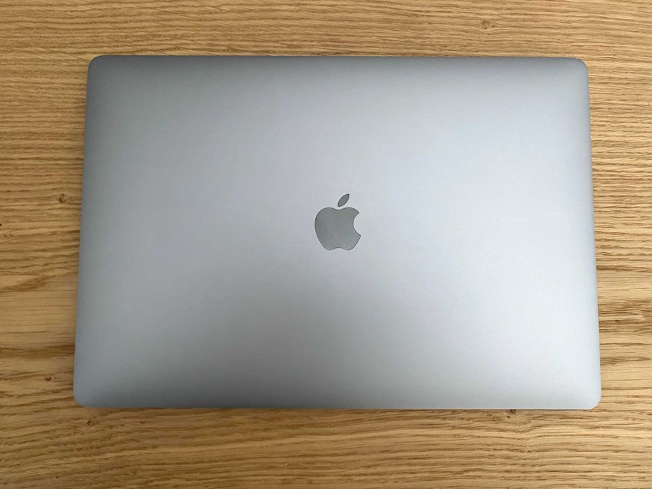 MacBook Pro 15" i7 (usar com monitor)