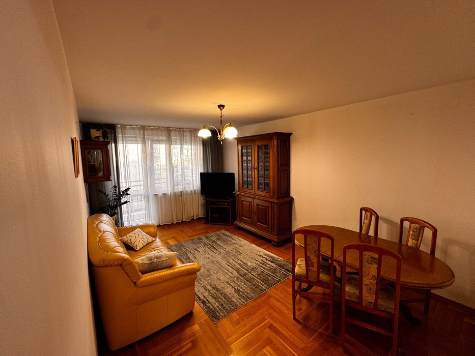 Do wynajęcia przestronne dwupokojowe mieszkanie o powierzchni 56 M2 Czwartaków 16