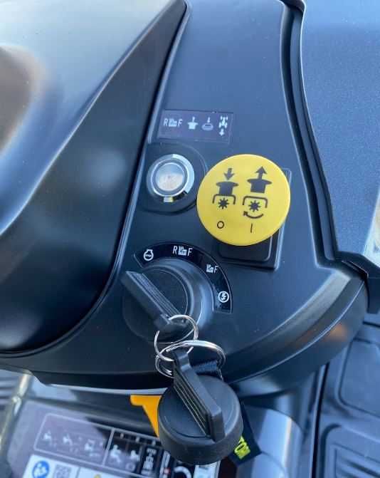 Traktorek Ogrodowy Cub Cadet LT1 R86 / Pompa Oleju / Kosz / Model 2026