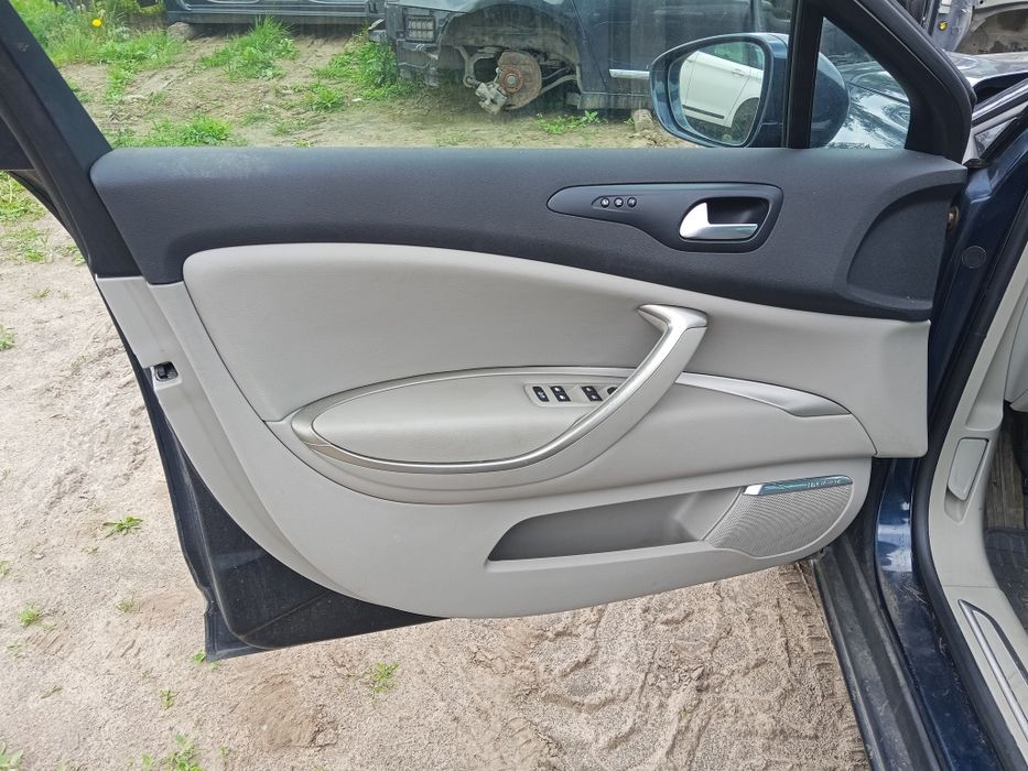 Boczek drzwi lewy przód Citroen C5 x7 III