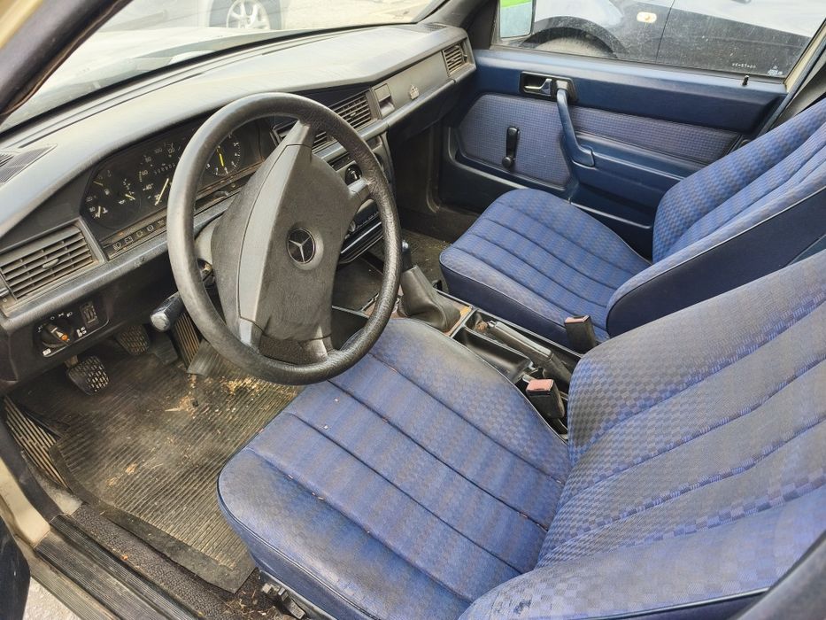 Vendo Mercedes 190d de 1984