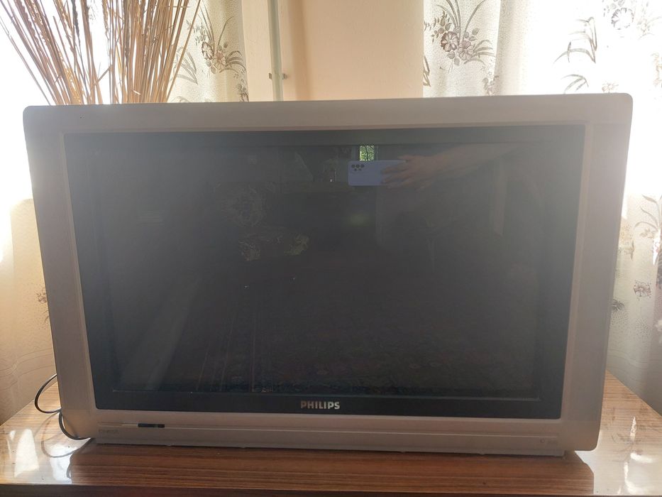 Телевизор  Philips 32 PW 9551/12
