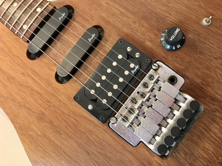 Presto Lang gitara elektryczna HSS 24 progi tremolo z blokadą strun, Polska