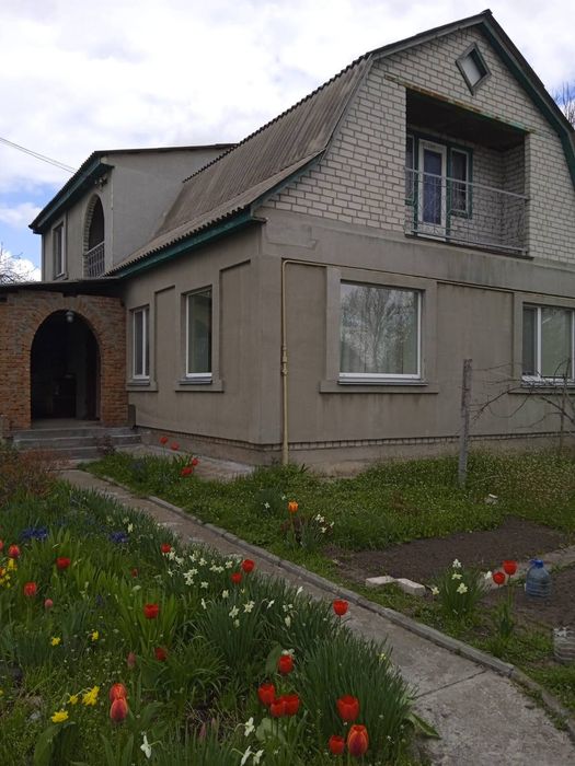 Продається будинок, 20 хвилин від Черкас.