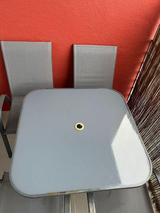 Conjunto mesa e cadeiras jardim