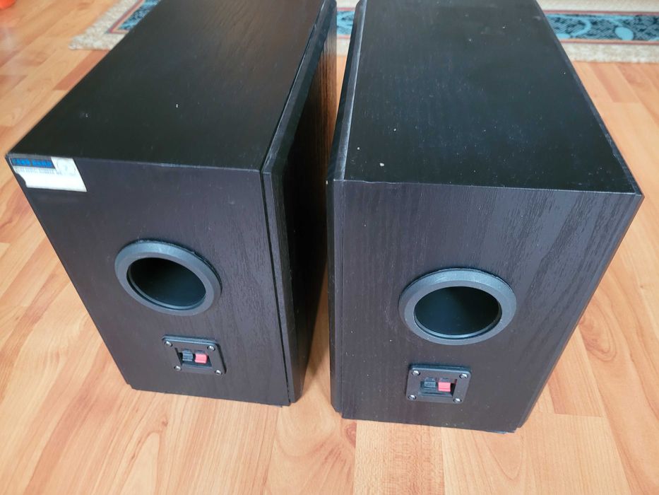 Звуковые колонки Elenberg