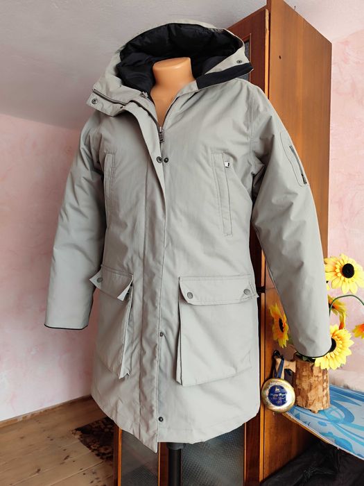 Парка пухова жіноча 46 р