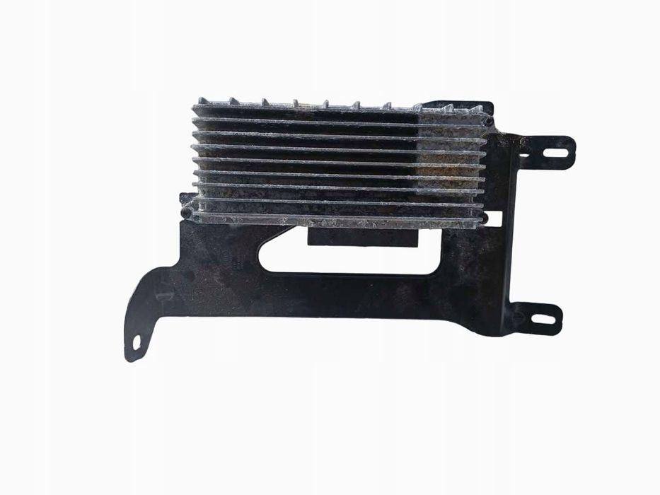 WZMACNIACZ ANTENOWY AUDIO RADIA AUDI A4 B8 A5 8T0035223AB