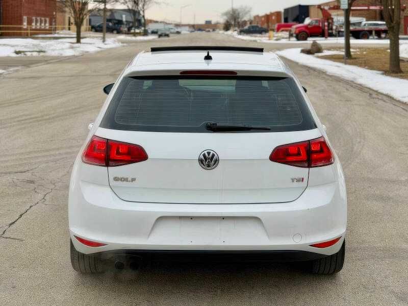 2015 Volkswagen Golf TSI SE