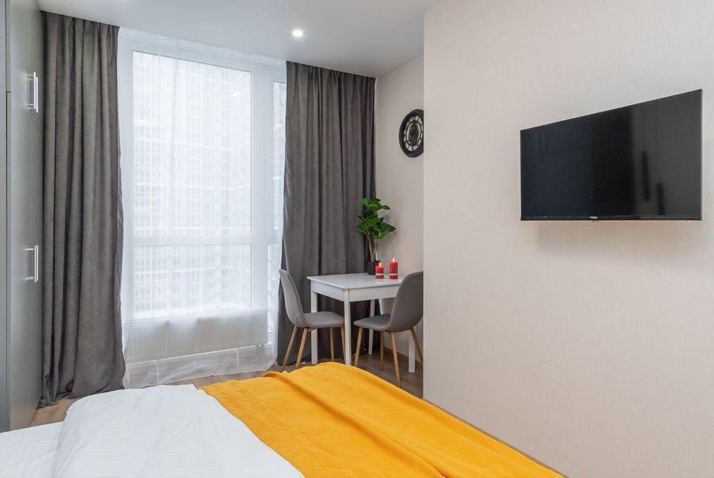 Новая, ВИП, Ревуцкого 40В, 5 мин пешком Харьковская,  Позняки 15 мин