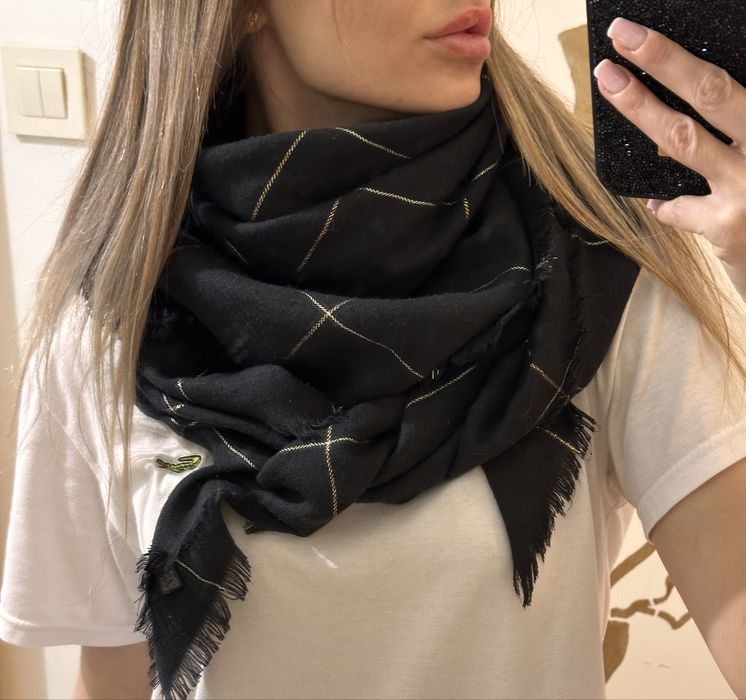 Chusta / szal ze złotą nicią