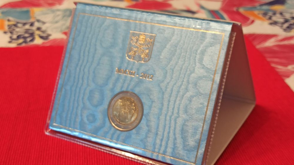 Vaticano 2 euros comem. 2012
