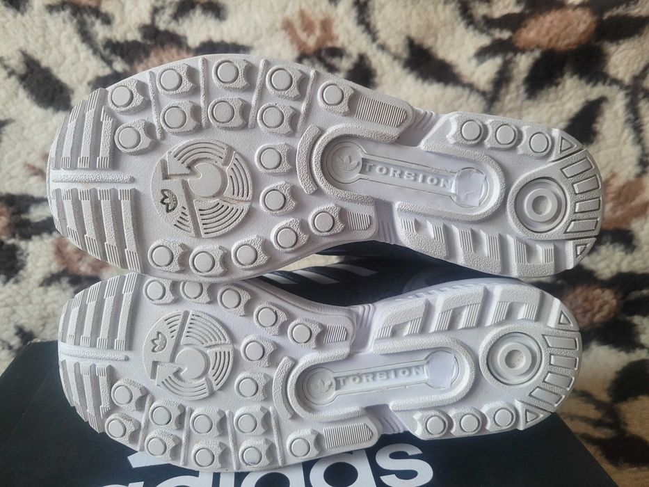 Mega sportowe buty Adidas ZX Flux r. 38 2/3