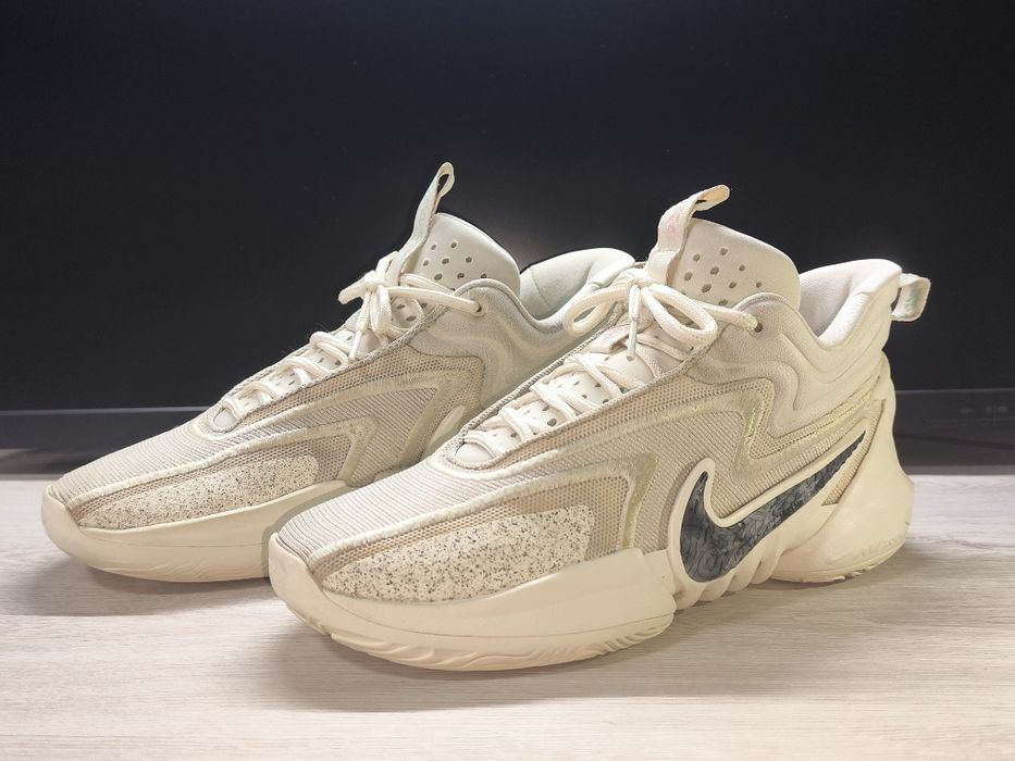Nike cosmic unity 2