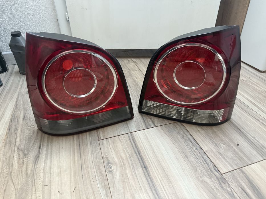 Задні стопи фонарі пара Volkswagen Polo