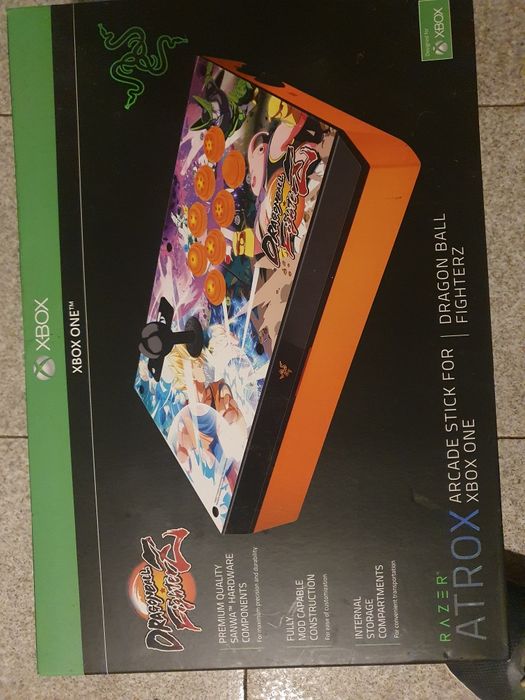 Arcade Stick Razer Edição Especial Dragon Ball Fighterz!