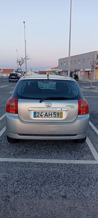 Toyota Corolla 1.4 D4D 2005 automático