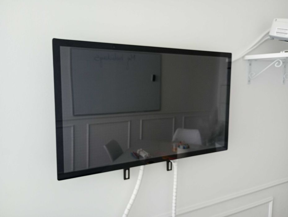 Monitor interaktywny (dotykowy) ProLite firmy iiyama 32"