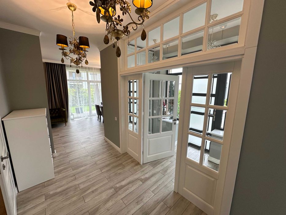 Продаж сучасного котеджу в с. Липники — ЖК "Липові Роси"