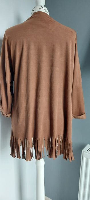 Brązowa narzutka r.M