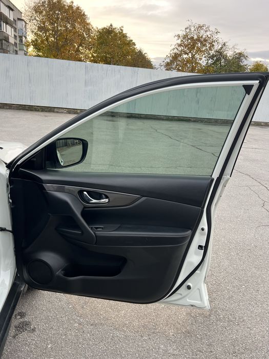 Nissan rogue мінімальні пошкодження