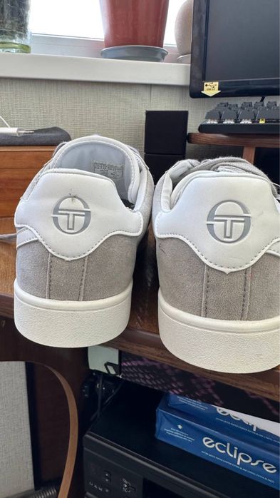 Новый стильние кедв SERGIO TACCHINI новые оригинал