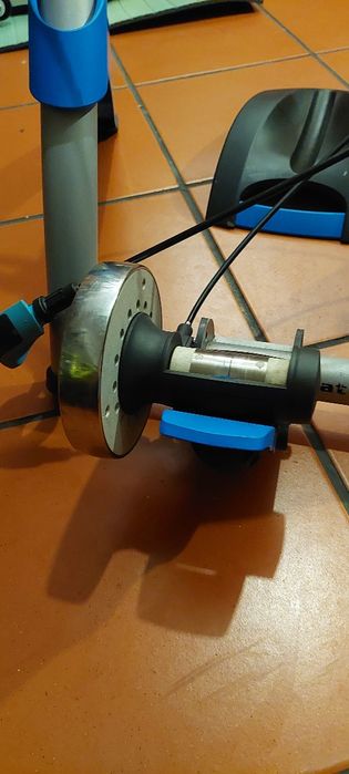 Rolo para bicicleta praticamente novo com 10 velocidades