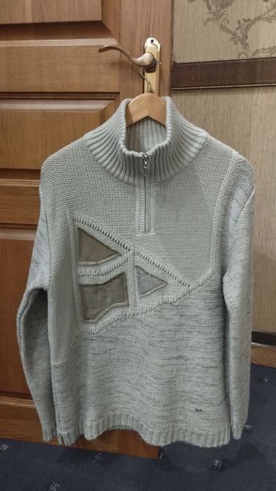 Мужские  свитера